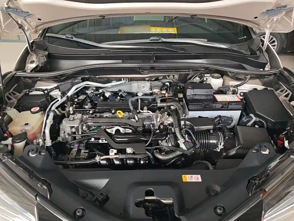 Toyota C-HR 2019 2020 Model 2.0L Leading