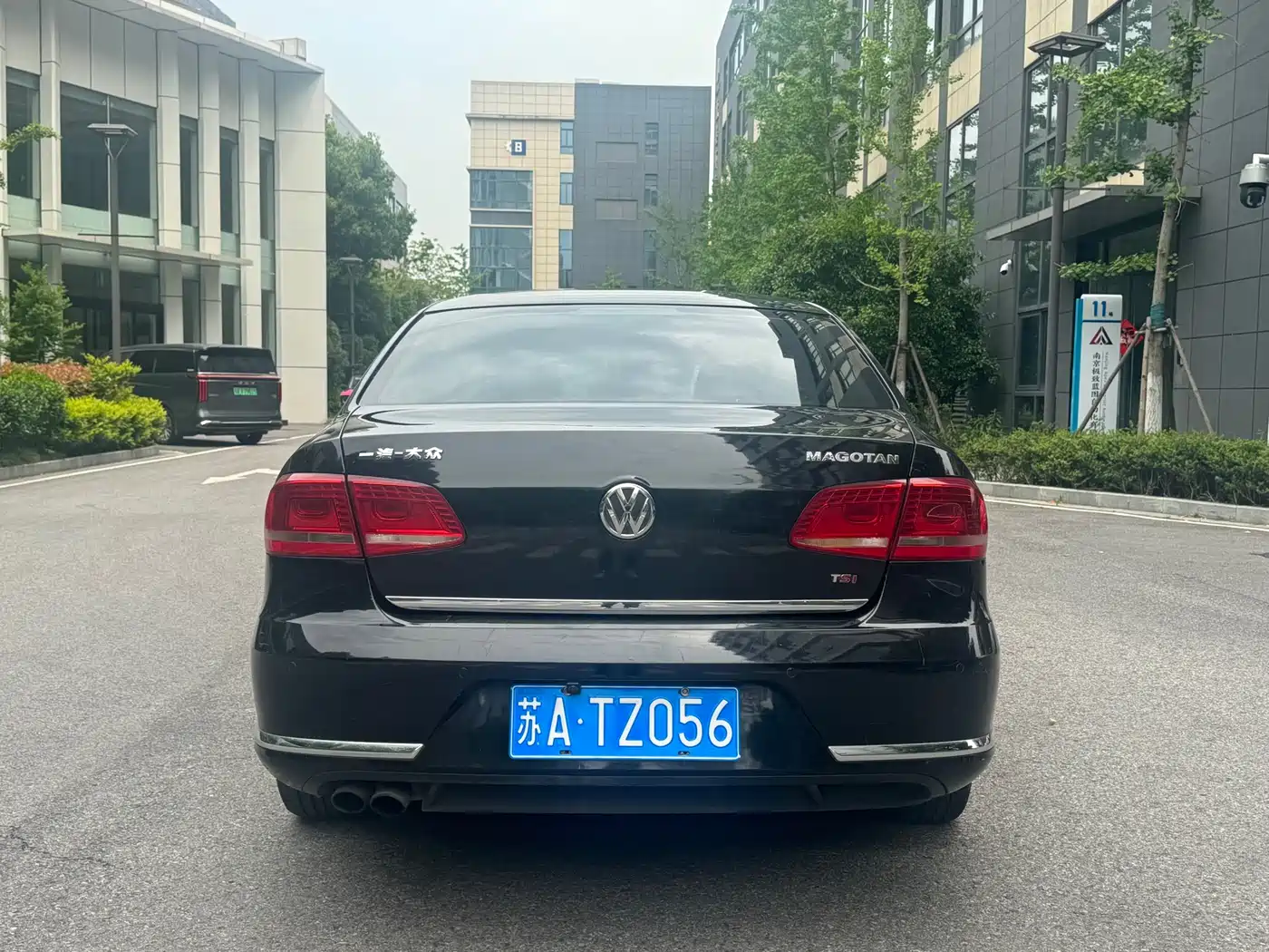 Volkswagen Magotan 2012 Facelift 1.8TSI Luxury фото 5