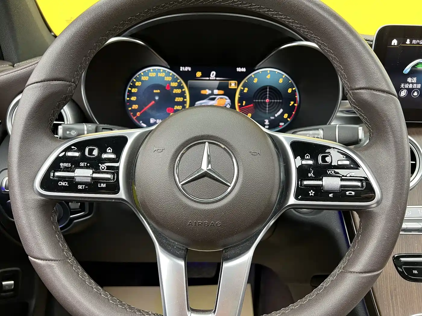 Mercedes-Benz GLC 2021 GLC 300 L 4MATIC Sporty фото 16