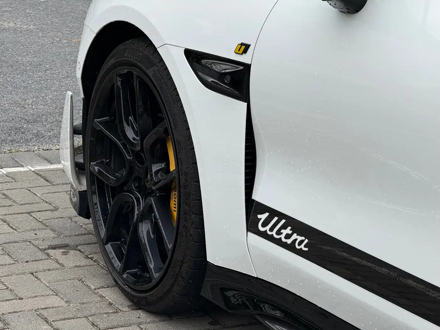 XIAOMI CAR XIAOMI SU7 ULTRA