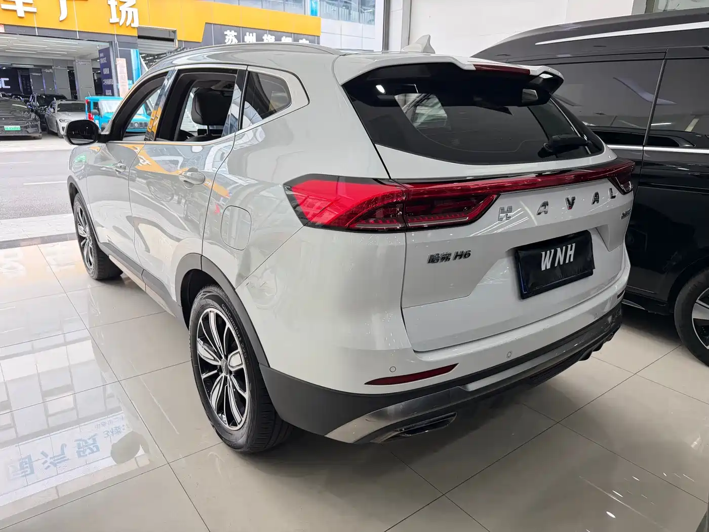 Photo 10 - Haval H6