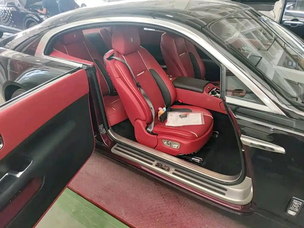 Rolls-Royce Wraith 2020 2018 6.6T Standard