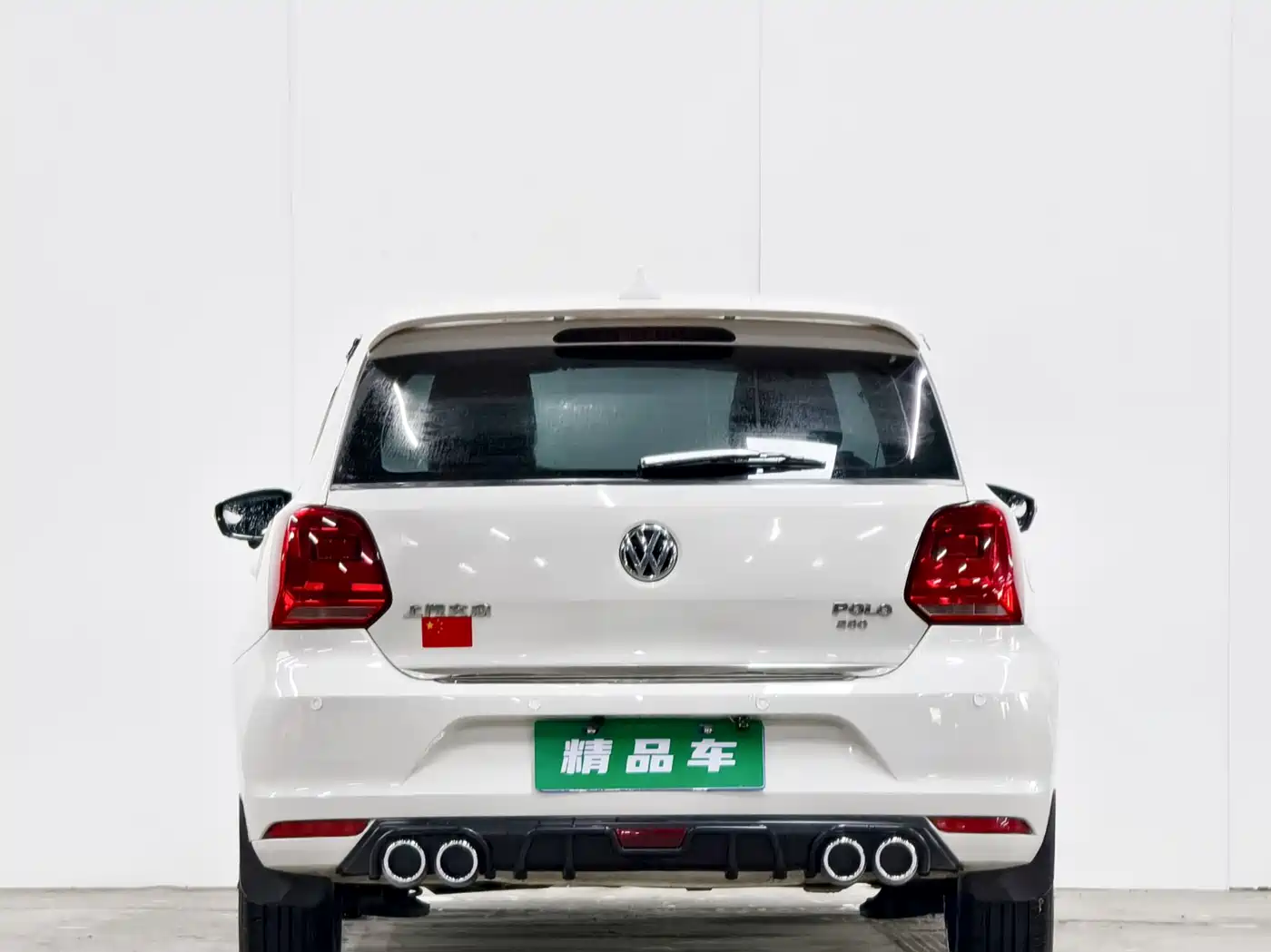 VOLKSWAGEN POLO