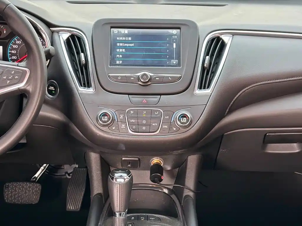 Chevrolet Malibu XL 2018 530T Auto RuiChi Edition фото 18
