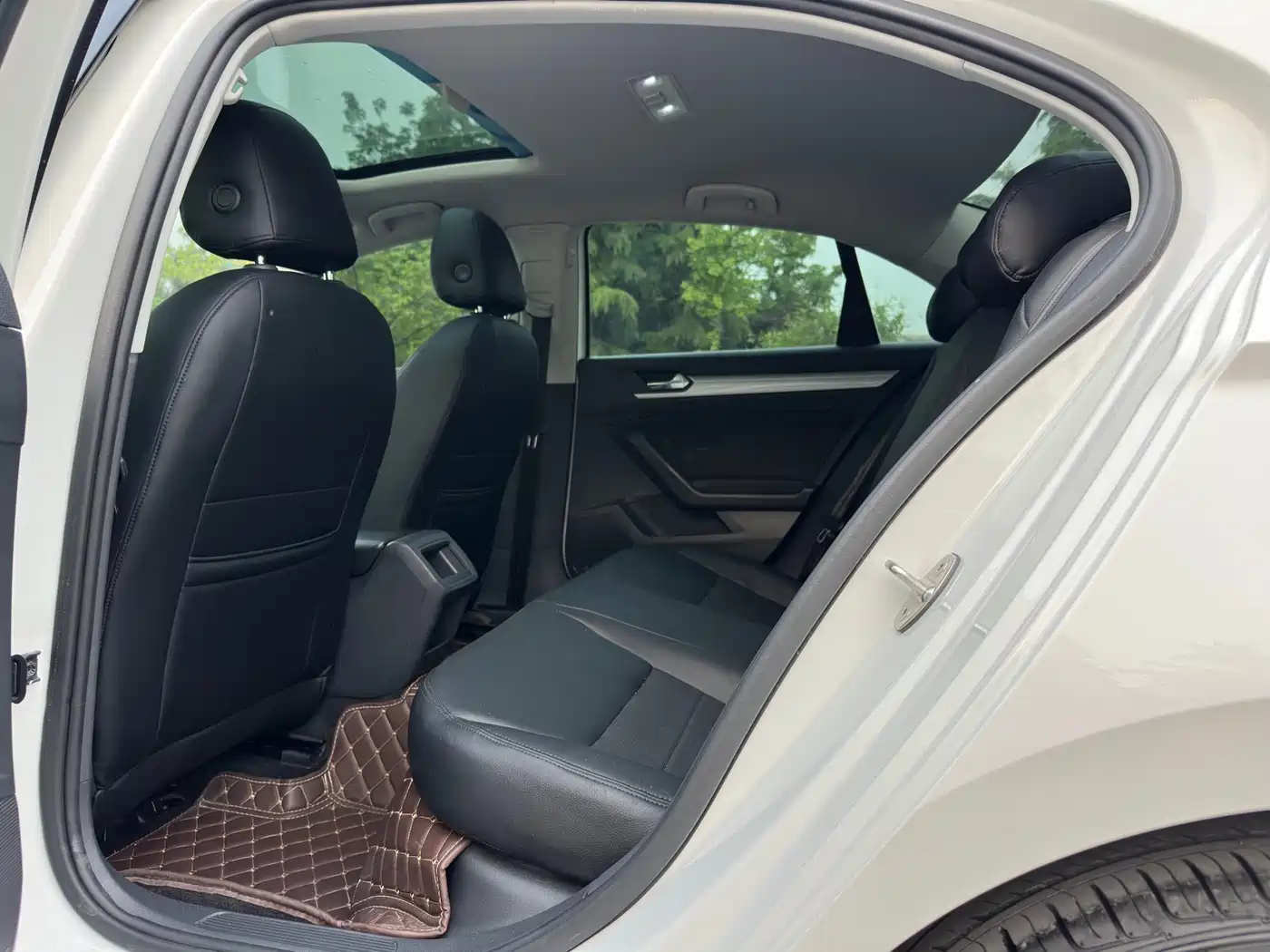 Volkswagen Lamando 2018 230TSI DSG Trend Edition фото 15