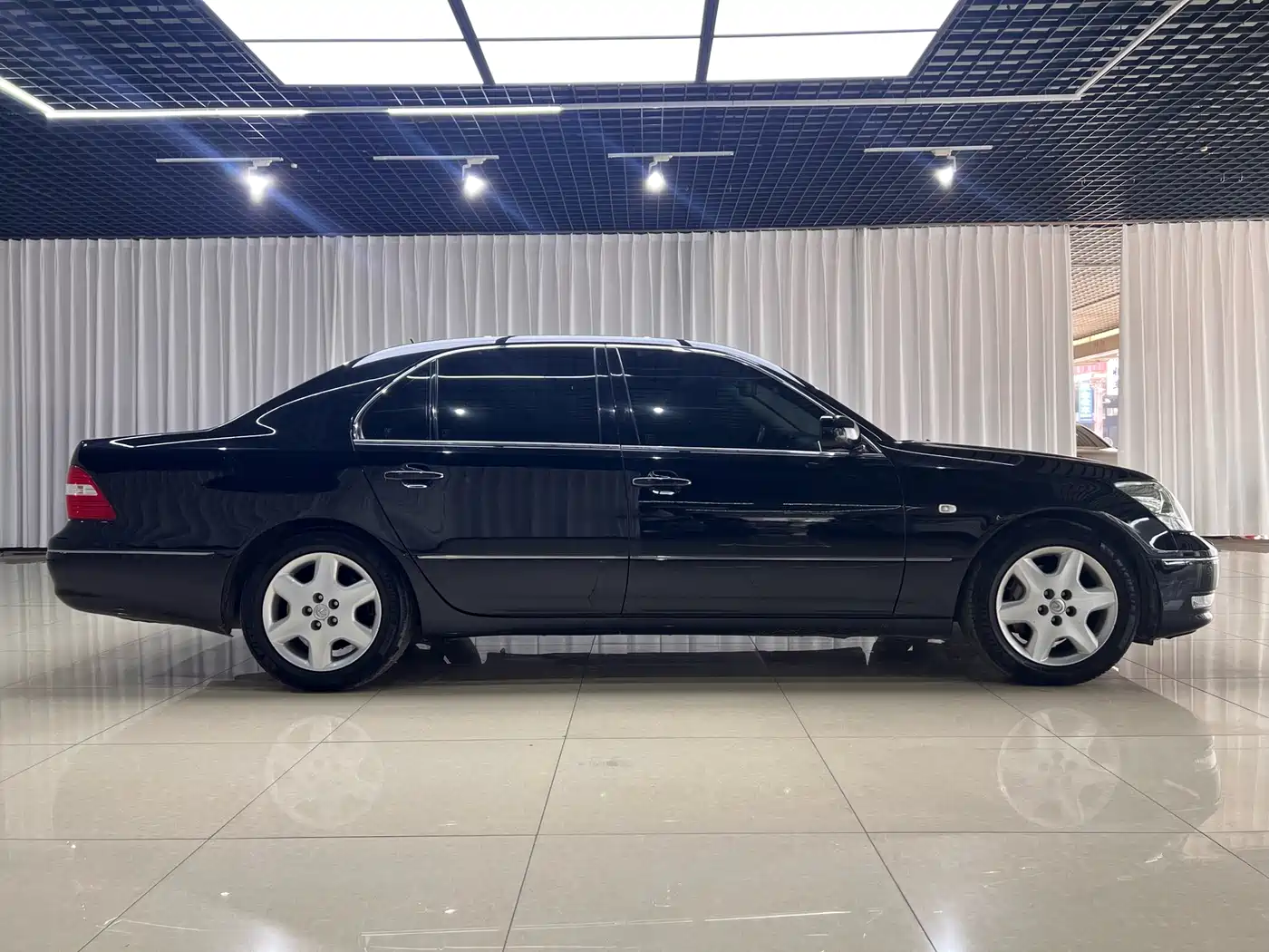 Lexus LS 2005 430 фото 4