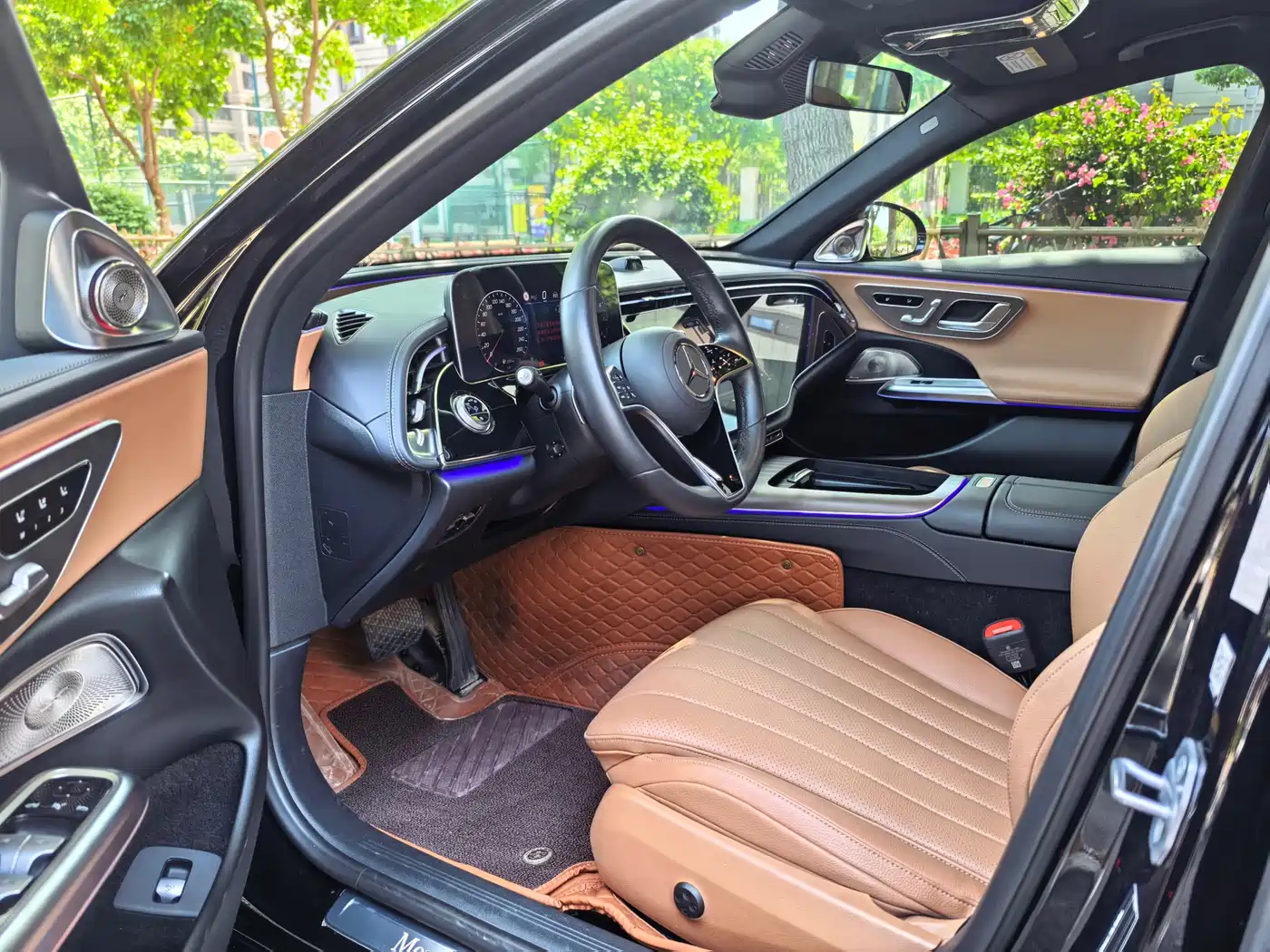 Mercedes-Benz E-Class 2024 Model E 300 L Luxury фото 4