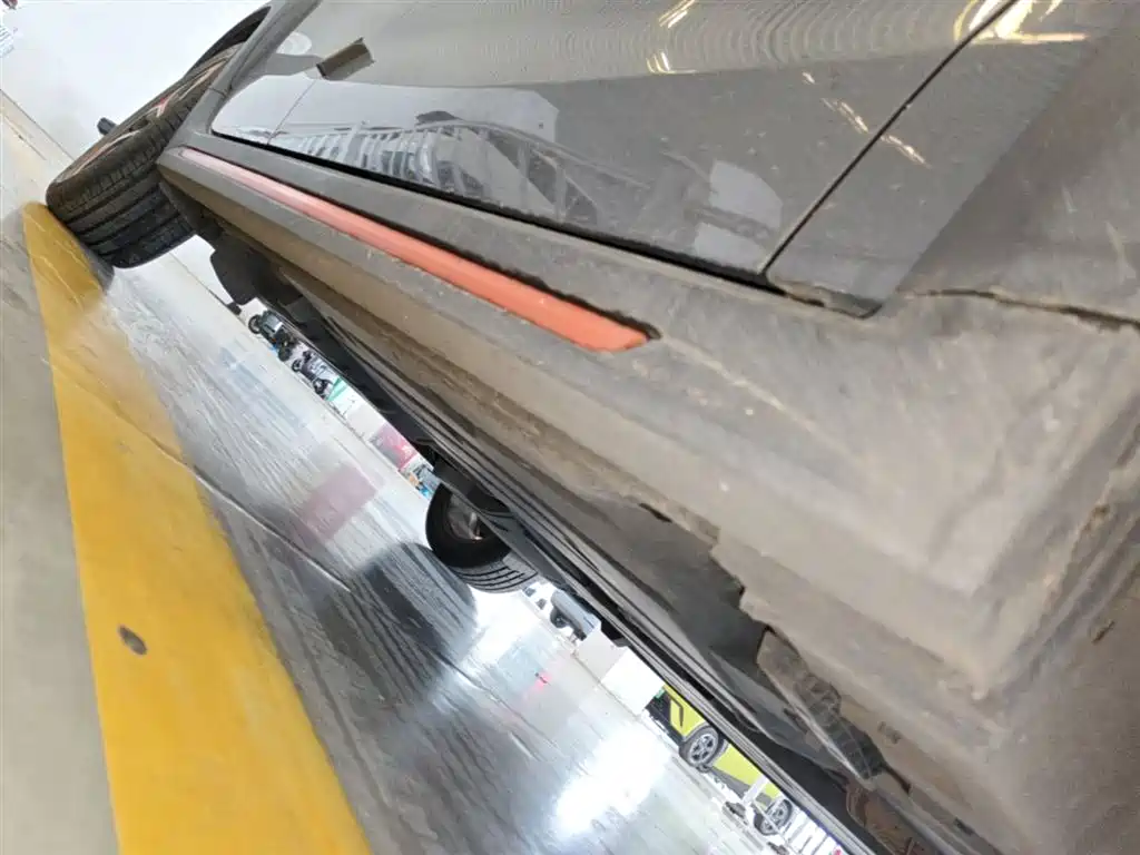 Lynk & Co 02 2018 Model 1.5T DCT 2WD Yao Pro Edition China V фото 21