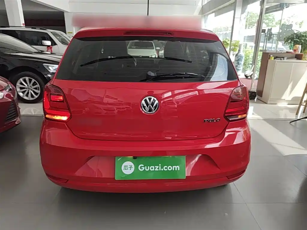 Volkswagen Polo 2016 1.4L Automatic Trend фото 6
