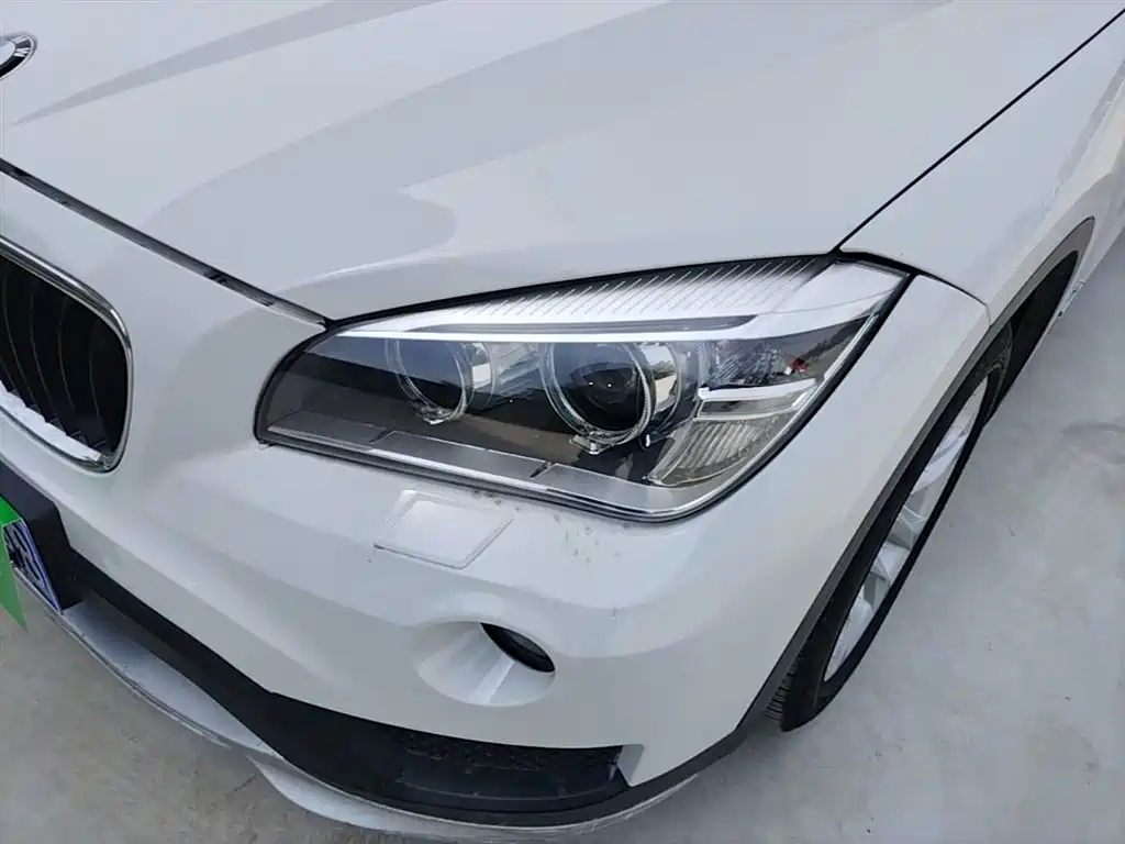 BMW X1 2014 sDrive18i Leading Edition фото 24