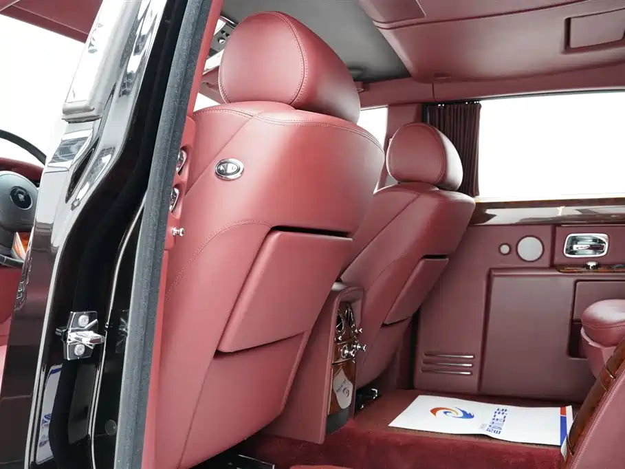 Rolls-Royce Phantom 2013 2013 6.7L Extended Wheelbase (EWB)