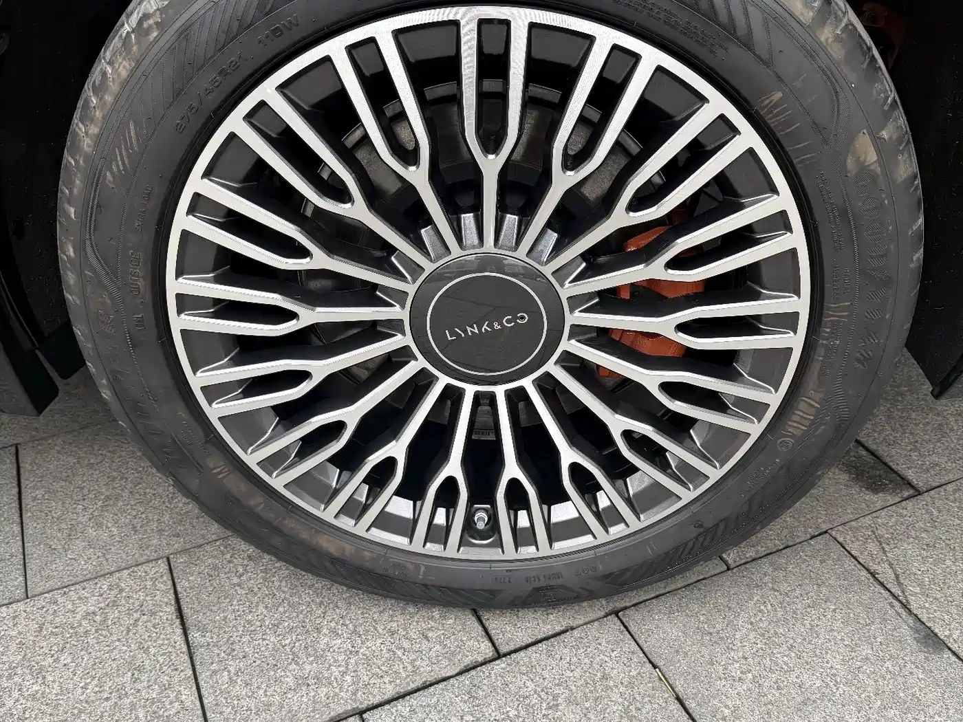 Lynk & Co 900 2025 2.0T Explorer Edition фото 2
