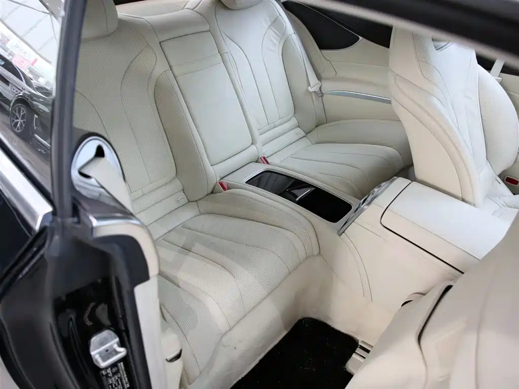 Mercedes-Benz S-Class 2017 S 400 4MATIC Coupe фото 8
