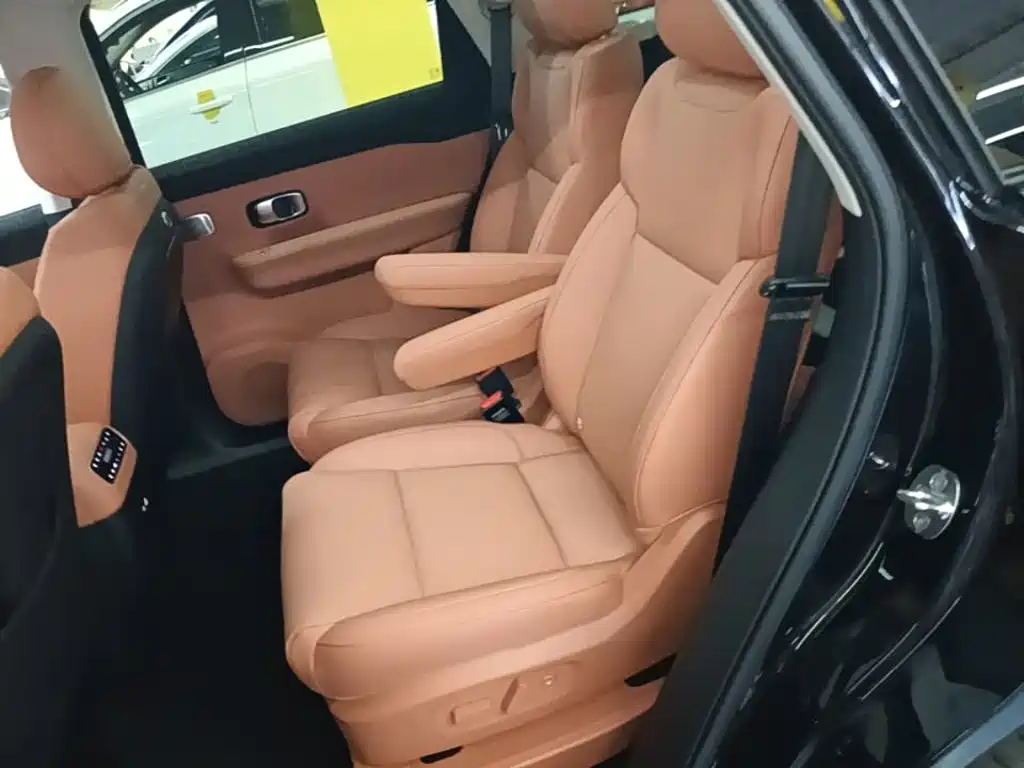 Leapmotor C16 2026 2026 Model Year EV 630 LiDAR Premium Edition 6-Seater