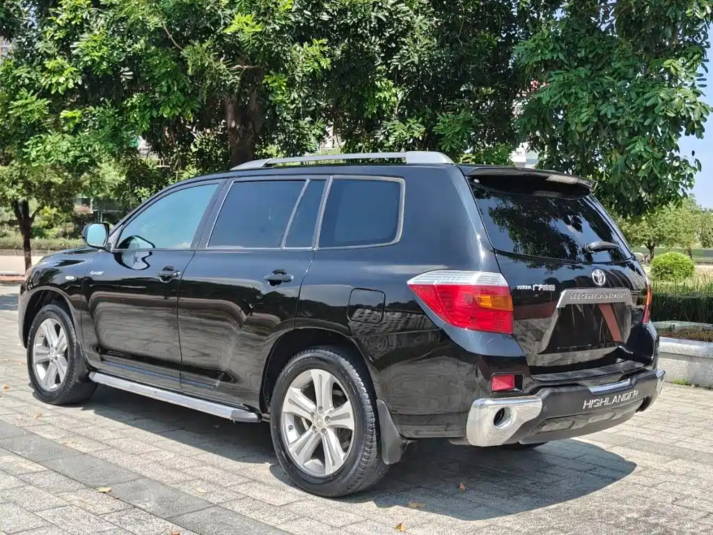 Toyota Highlander 2010 2009 2.7L 2WD 7-seater Luxury Edition