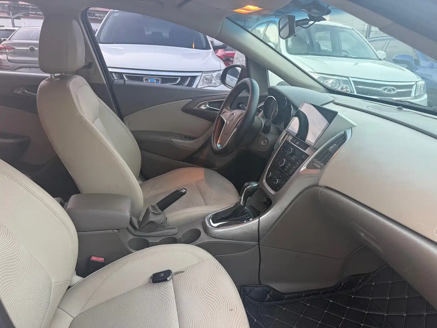 Фото 4 - Buick Excelle