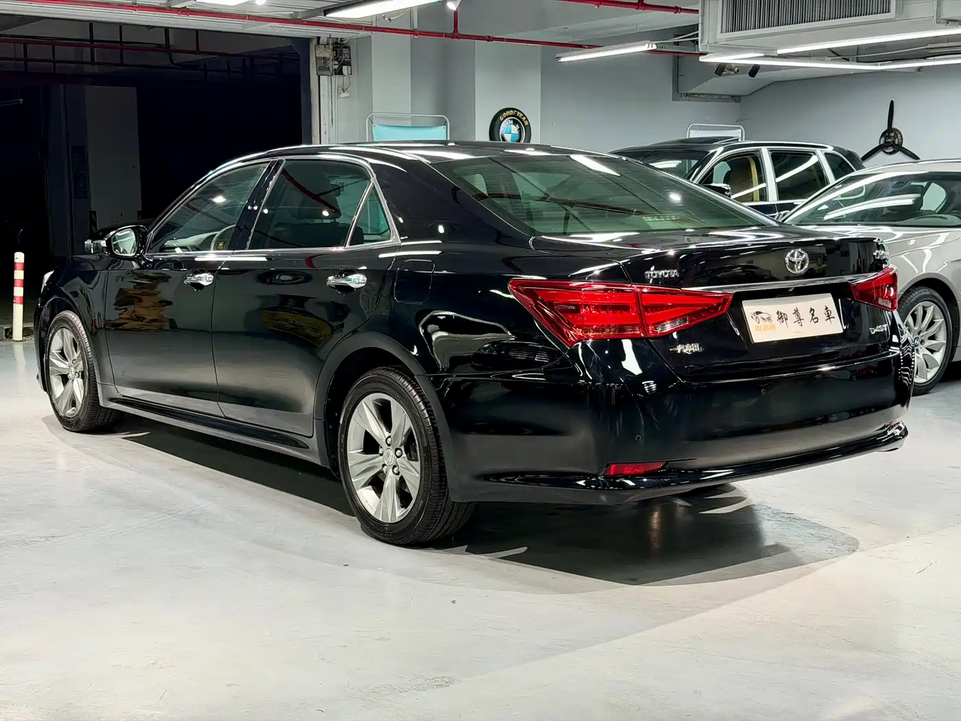 Toyota Crown 2015 2.0T Fashion фото 6