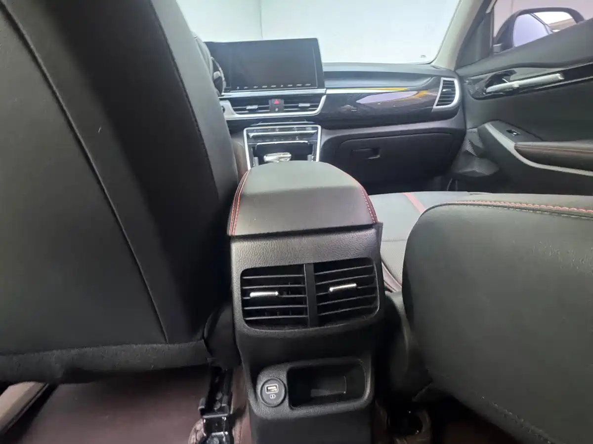 Kia KX3 Smart Run 2021 1.5L CVT Fashion Edition фото 17
