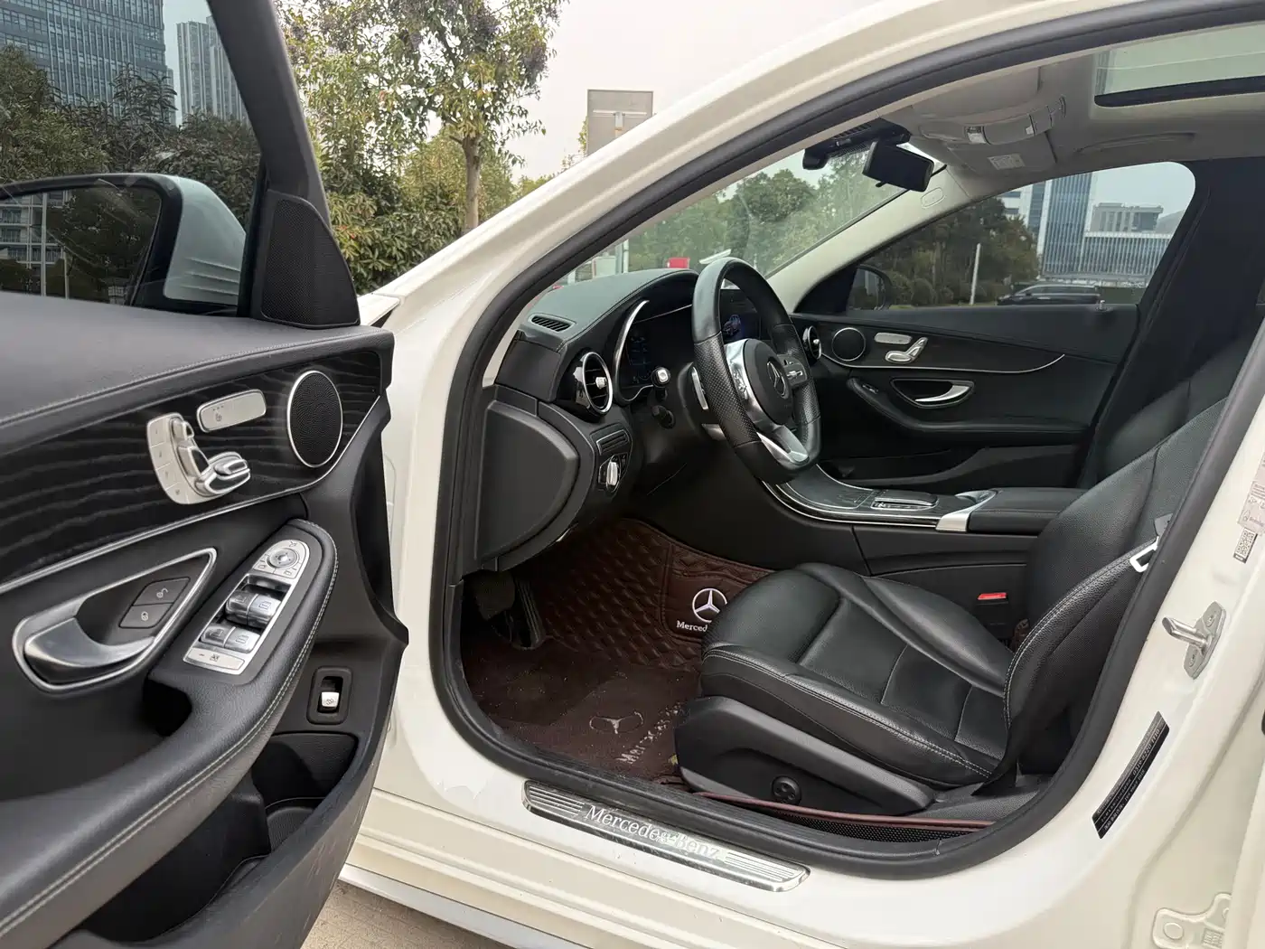 Mercedes-Benz C-Class 2021 C 260 L Sport Edition фото 6