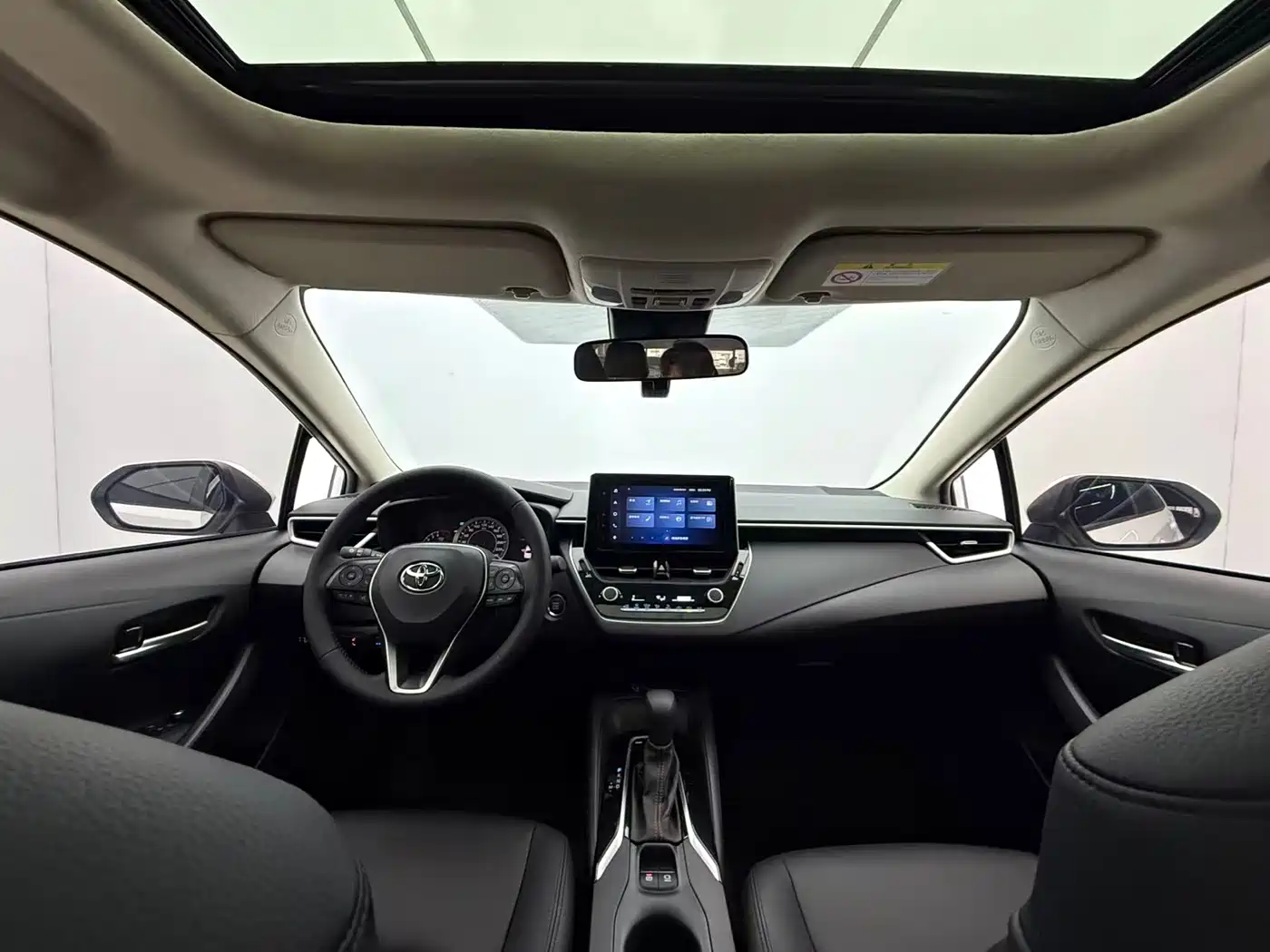 Toyota Corolla 2021 1.2T S-CVT Elite PLUS Edition фото 13