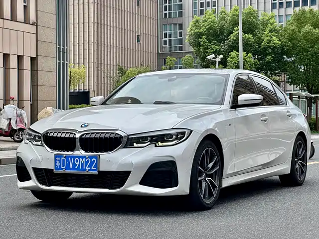 BMW 3 Series 2021