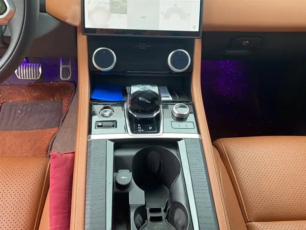 JAGUAR XFL