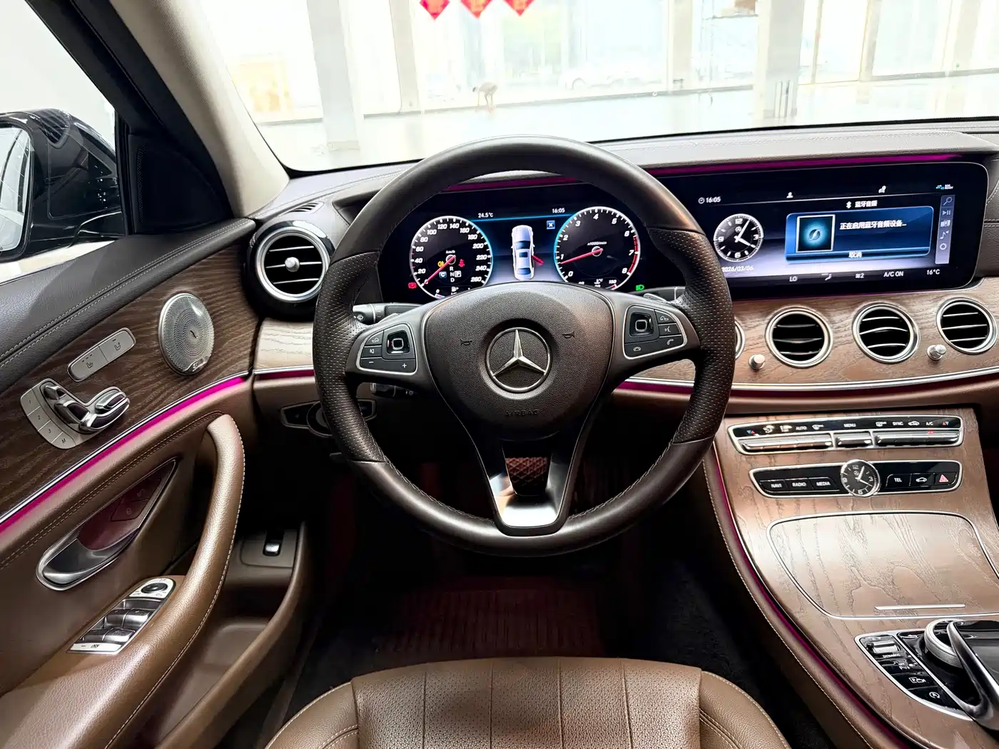 Mercedes-Benz E-Class 2018 E 300 L Luxury фото 12