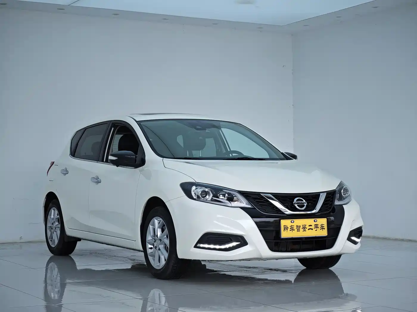 Nissan Tiida 2024 2024 1.6L CVT Smart Drive Edition