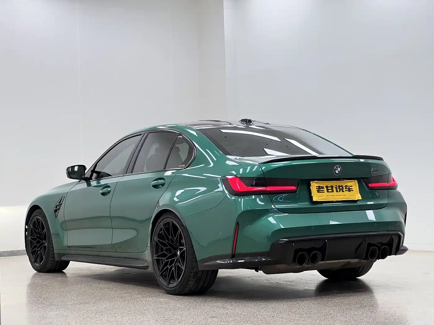 BMW M3 2024 M3 Sedan M xDrive Competition фото 5