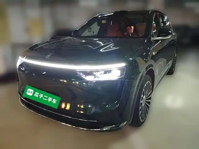 AITO Wenjie AITO M8 2025