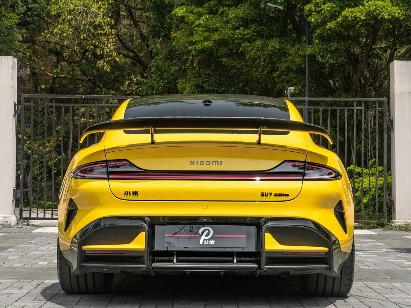 XIAOMI CAR XIAOMI SU7 ULTRA