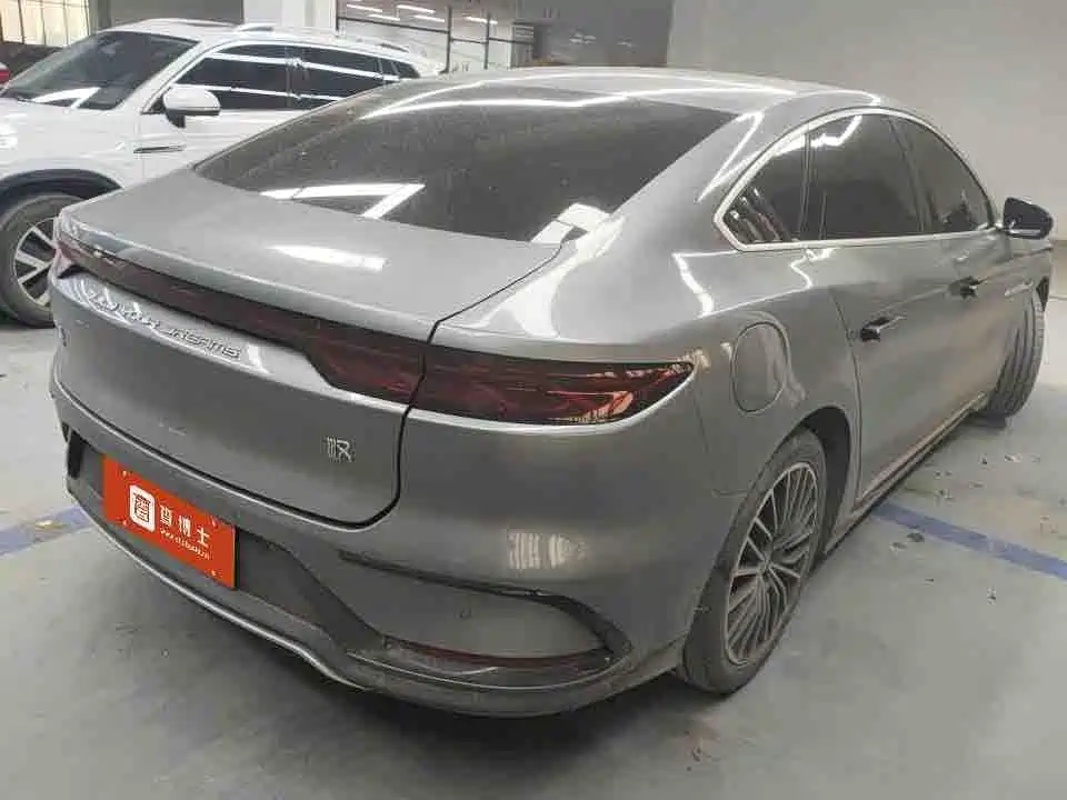 BYD Han 2022 DM-i 121KM Premium Edition фото 6