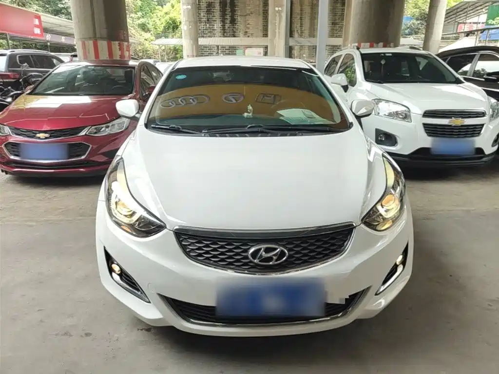 Hyundai Langdong 2016 1.6L Automatic Smart Edition фото 3