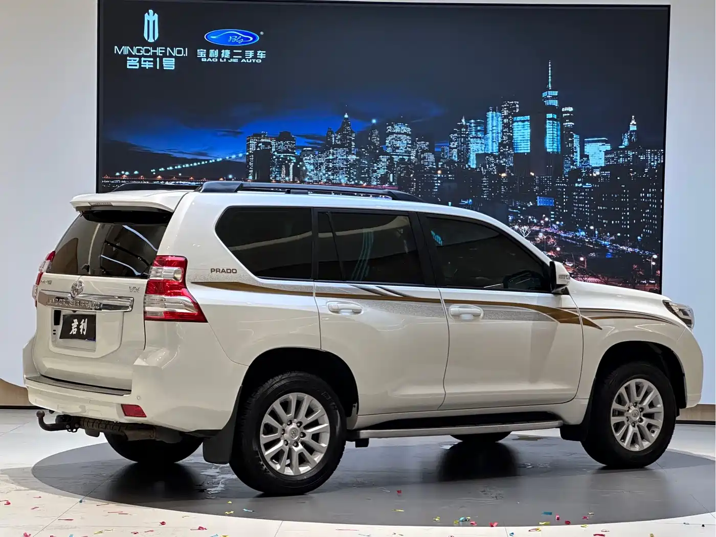 Toyota Prado 2016 3.5L Auto VX NAVI фото 2