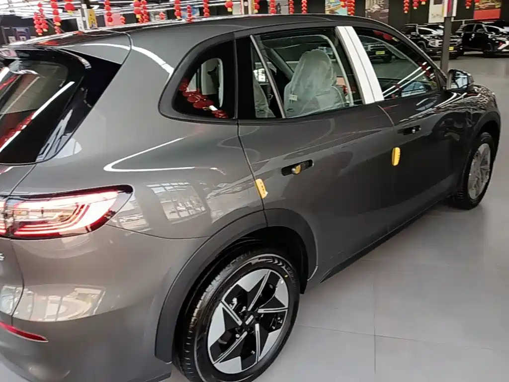 Geely Galaxy Galaxy E5 2026 2026 530km Voyager Edition