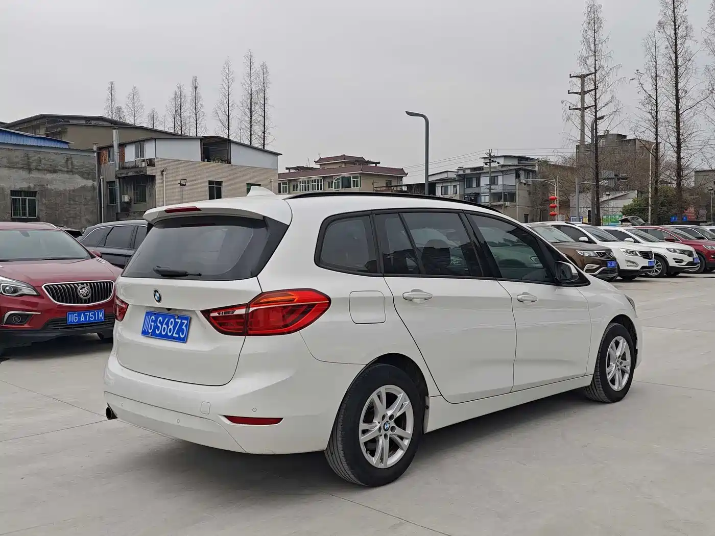 BMW 2 Series Gran Tourer 2015 218i Leading фото 8