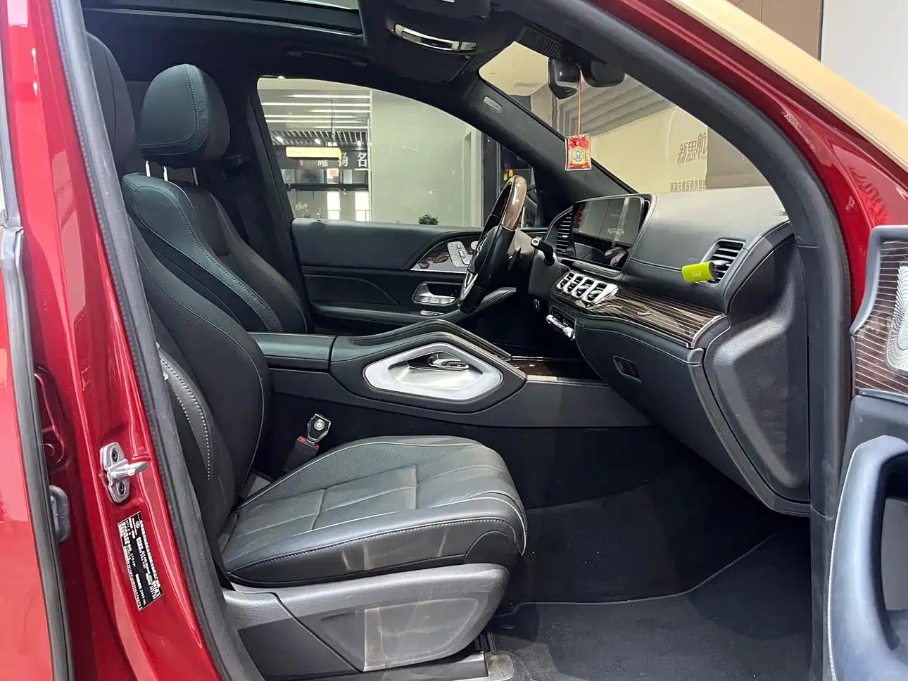Mercedes-Benz Maybach GLS 2022 GLS 480 4MATIC фото 15