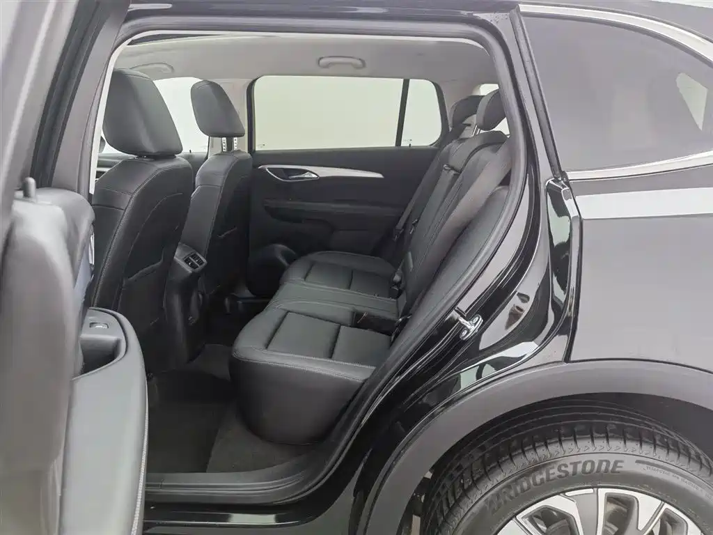 Buick Envision Plus 2025 Enclave Plus 28T 2WD Platinum Edition фото 15