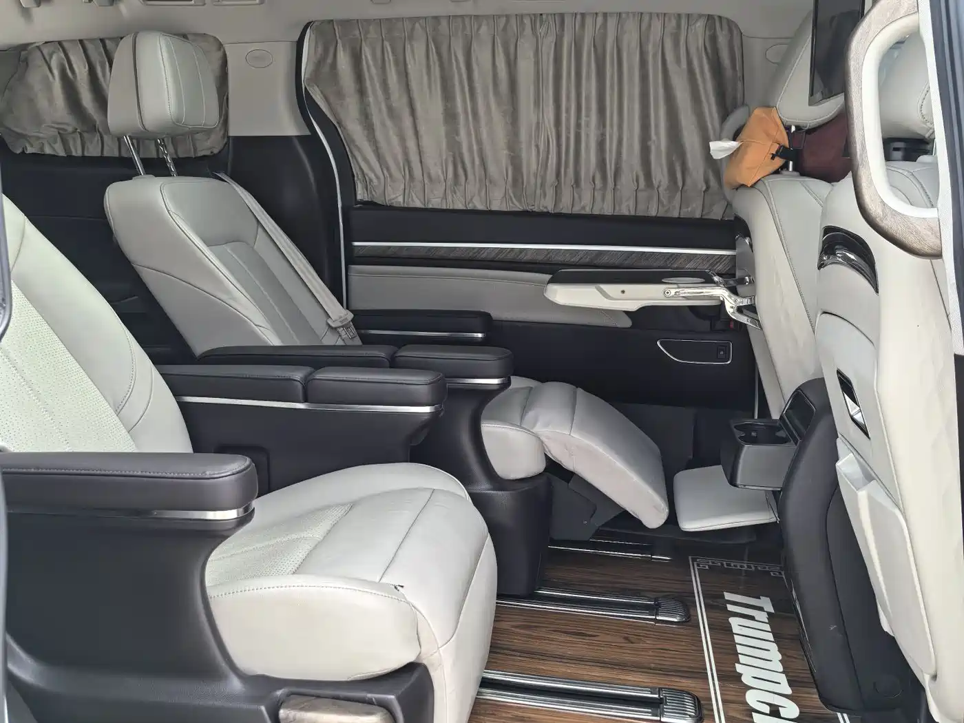 GAC Trumpchi Trumpchi M8 2021 Master Series 390T Ultimate Edition фото 13