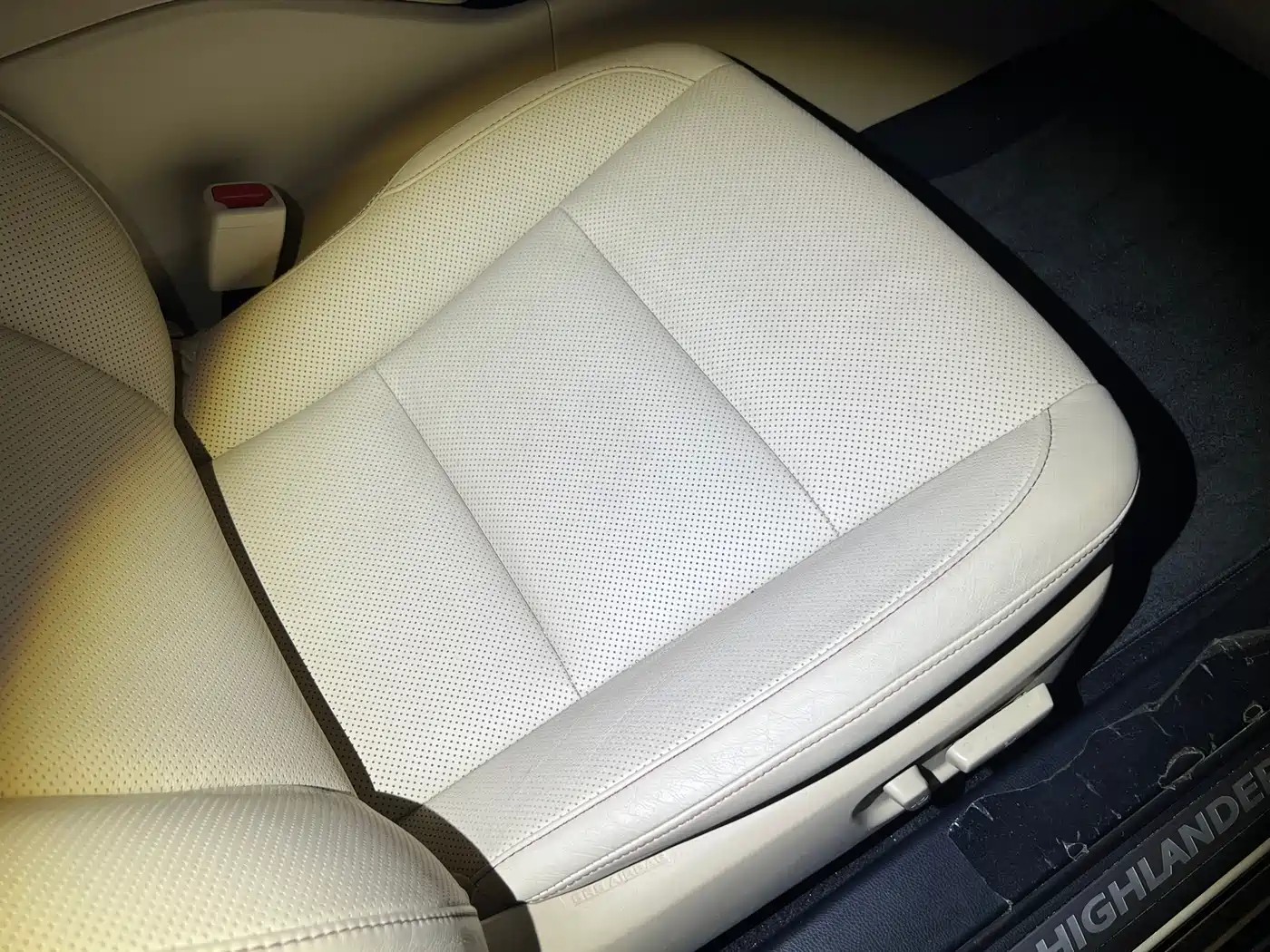 Toyota Highlander 2017 2.0T 4WD Premium 7-Seater фото 21