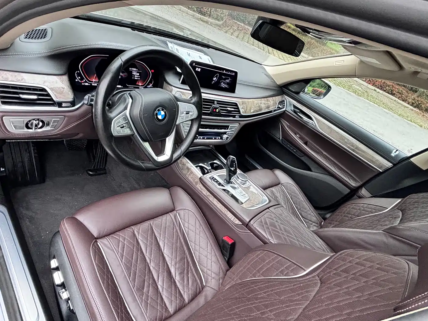 BMW 7 Series 2019 Facelift 740Li Leading Luxury Package фото 13