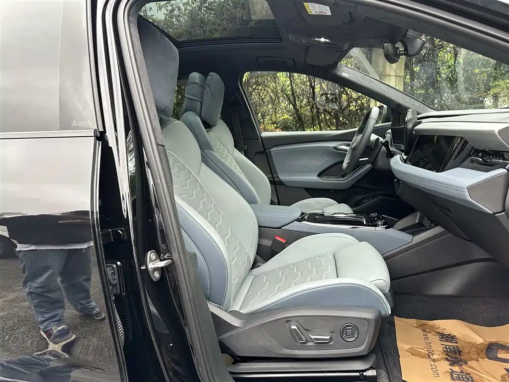 Audi Q6L e-tron 2025 Model Pioneer Edition фото 8