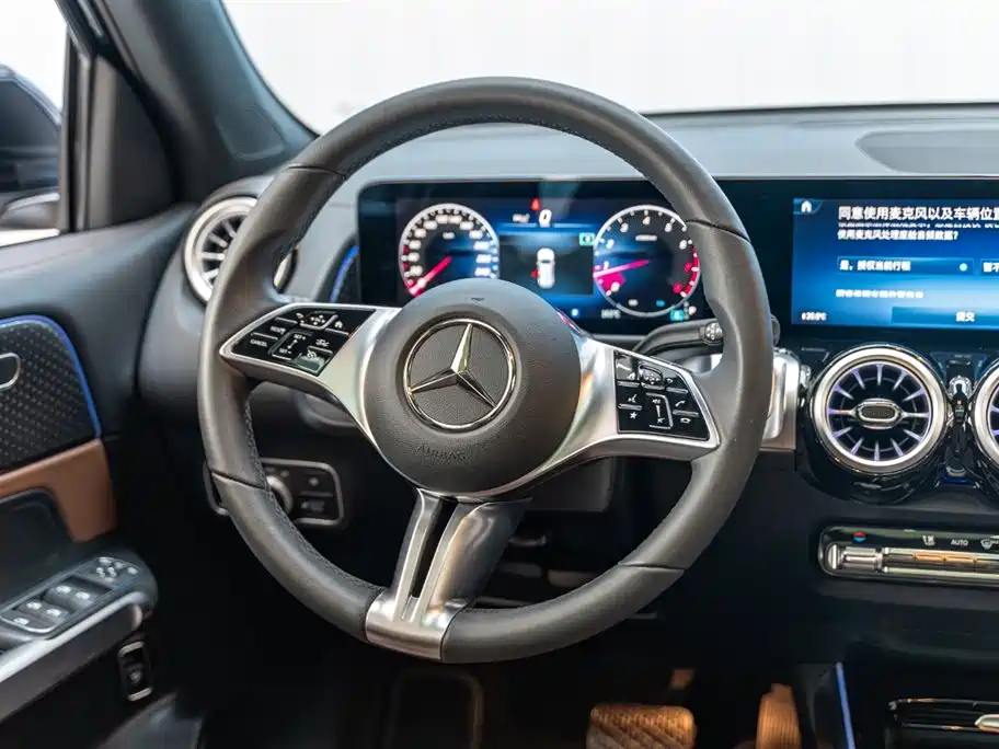 Mercedes-Benz GLB 2024 Facelift GLB 220 Style фото 13