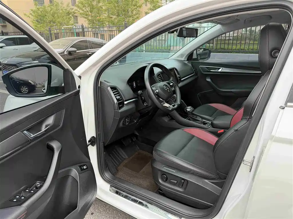 Škoda Karoq 2022 Facelift TSI280 Luxury Edition фото 5