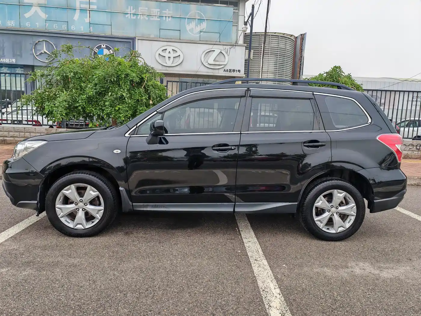 Subaru Forester 2014 2.0i Automatic Comfort Edition фото 3