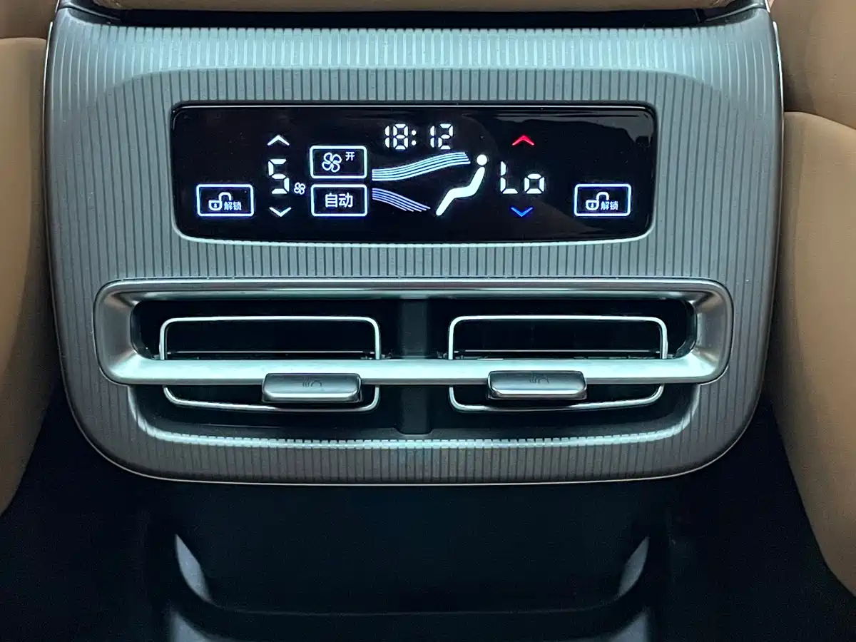 BYD Han L 2025 EV AWD LiDAR Flagship фото 14
