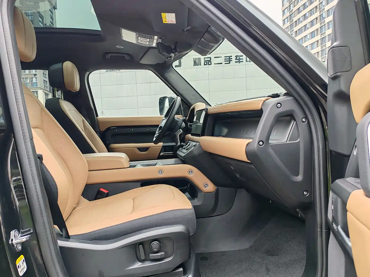 Land Rover Defender 2025 110 3.0T P400 X фото 9