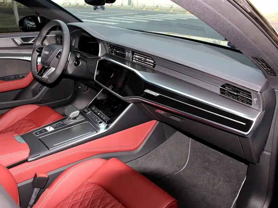 Audi A7L 2024 45 TFSI quattro S-line Black Warrior Edition фото 13