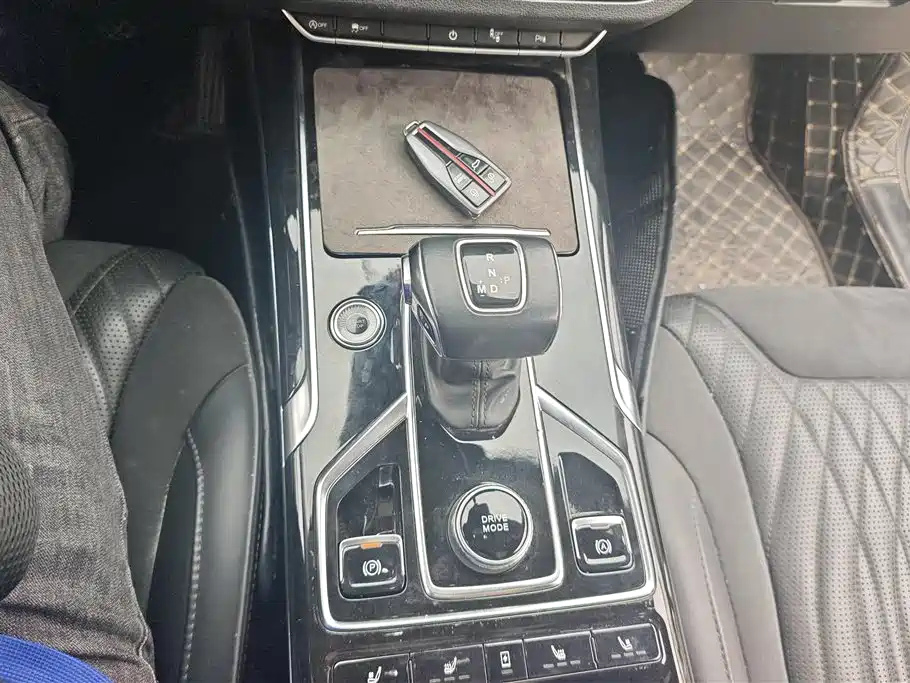 Hongqi HS5 2022 2.0T Smart Connect Premium Edition фото 16