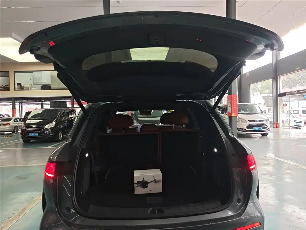 BYD Tang L 2025 DM 175KM Drone Player Edition фото 9